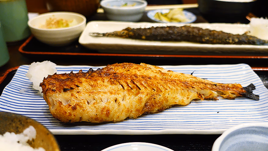 A fish set meal that will make you stand up straight.<br> "Shinobu"