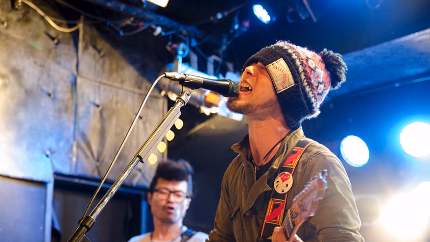 仕事も音楽も「自ら創る」アーティスト。<br>菊永真介の、二足ノワラジ