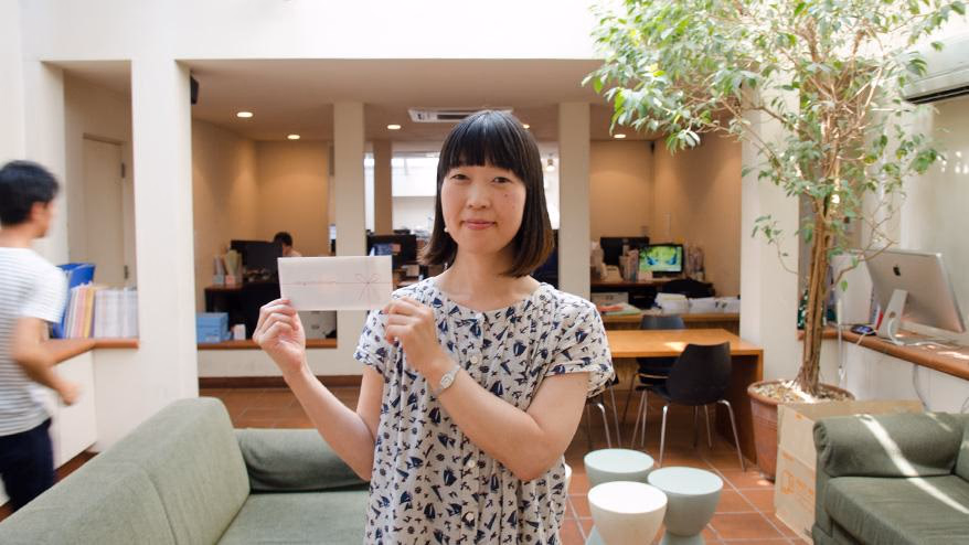 A glimpse into the new employee training<br> Matsubara's way of creating a "proper" road.