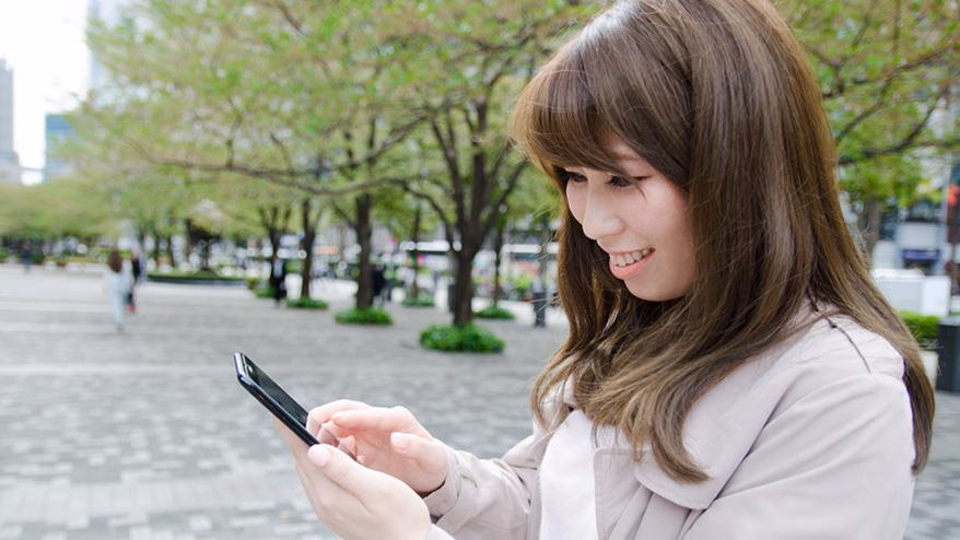 Even if you're busy, don't forget to keep a stylish mind!<br> A trend checking app for working women analyzed by a web designer
