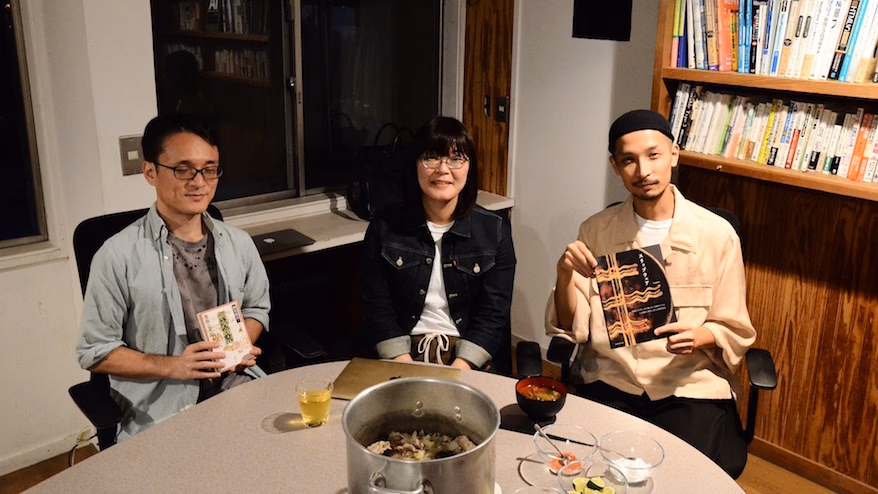Tonight we will be having a "dining hall reading club" where we can read and enjoy the food.<br> <span>~ Monosasu Reading Club #28 ~</span>