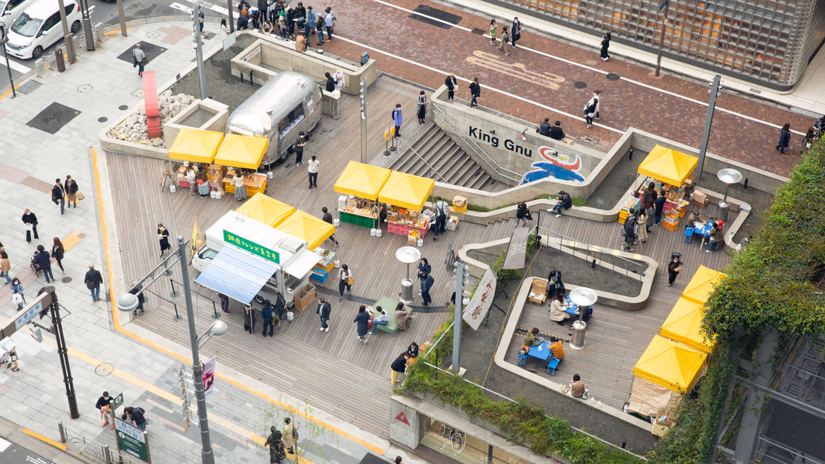 Talk to the creators in the heart of the city!<br> Ginza Friends Open Air Market Photo Report